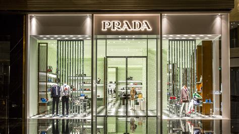 Prada Retailer 